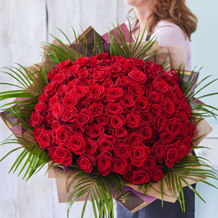 ‘The Flower Shop Helensburgh - 100 Red Rose Hand-Tied Bouquet’