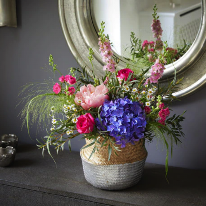 ‘The Flower Shop Helensburgh’